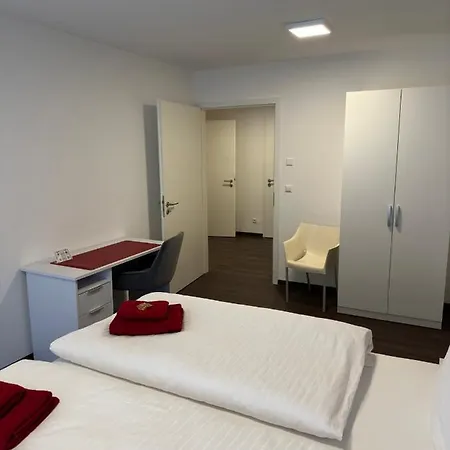 Barrierefreie In Der Naehe Der Golf- Und Freizeitanlage Apartment *