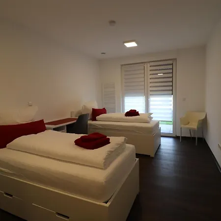 Barrierefreie In Der Naehe Der Golf- Und Freizeitanlage *